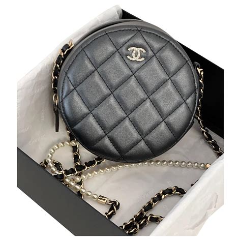 petit sac rond chanel|chanel boutique.